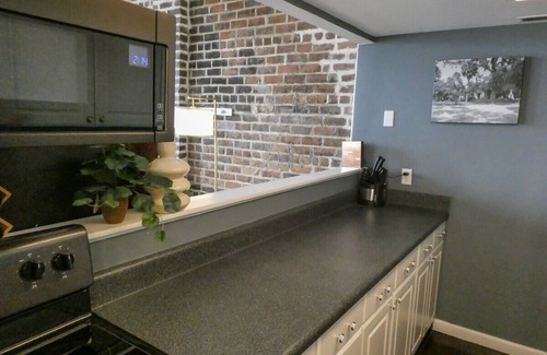 Historic District - North Apartment | Downtown Savannah Living With a View