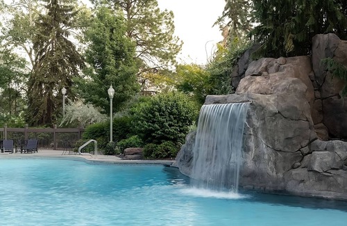 Riverside House | Downtown Spokane Escape | Near Riverfront Park & Spokane Arena | Outdoor Pool