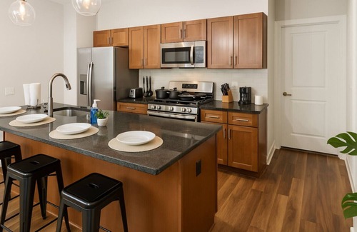 Gateway District Apartment | Downtown Sq: Stadium, Casino, Rock Hall, Clinic