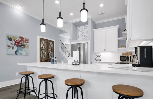 Downtown Historic District House | Downtown St Augustine, Steps to Ice Plant, Upscale
