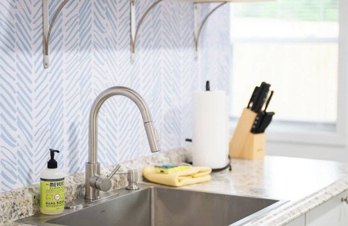 Lakeland Apartment | Downtown Studio - Family & Pets friendly