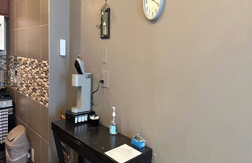 North Park Apartment | Downtown studio with easy street access