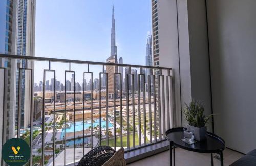 Downtown Dubai Apartment | DOWNTOWN VIEWS II - VOGUE Luxurious Two-Bedroom Apartment with Balcony and Full Burj Khalifa, Opposite Dubai Mall Skybridge