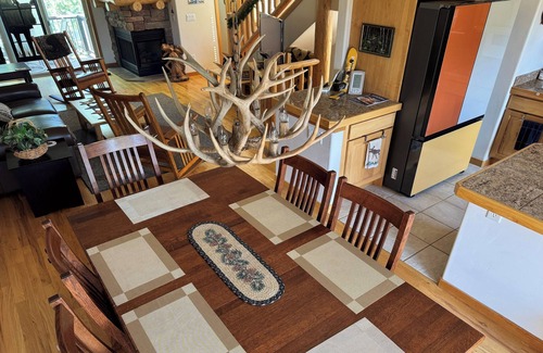 Winter Park House | Downtown Winter Park Gem – 3BR/3.5BA Townhome w/Private Heated Garage, Sleeps 8