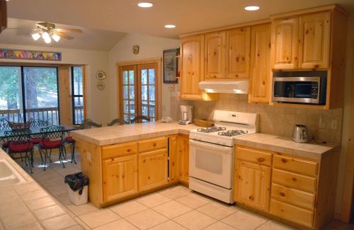 North Wawona House | Doyle's Mountain