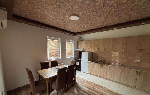 Central Serbia Apartment | DP Lux apartman Obrenovac