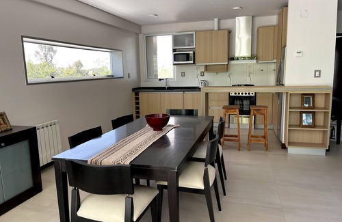 Mendoza City Center Apartment | Dpto Amplio y Luminoso para 4 Pnas