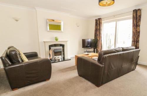 Bridgwater House | Dragonfly