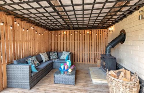 Rumburgh House | Dragonfly
