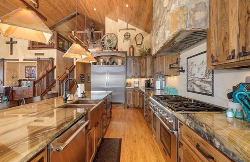 Grand Lake House | Dream 8000 sq ft home on 70 acres backing to National Forest!