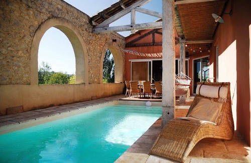 Narbonne House | Dream loft in 19th century chai, with 2 hectares of nature and beautiful beaches 8 kms away.