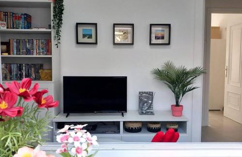 O Grove Apartment | Dreams - Sueños - Tranquilo con Patio - VUT-PO-006855