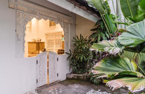 Legian Villa | Dreams Villa - Double Six Beach