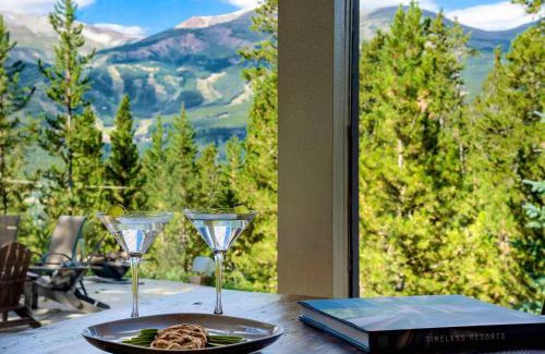 Forest Hills House | Dreamscape Breck Epic Views, Magical Sunsets & Unforgettable Stays