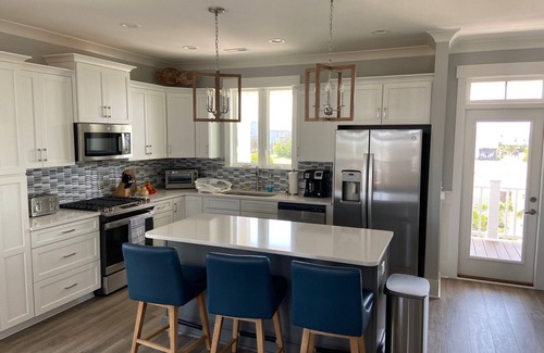 Oak Island House | DreamWaver - Beautiful new home w/pool steps from the beach!