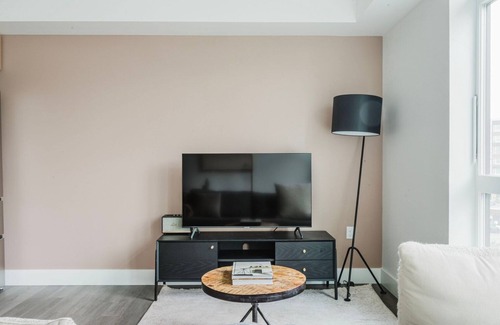 Squire Park Apartment | Dreamy First Hill Jr 1BR w/Bike Storage, Gym & W/D, by Blueground