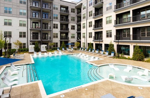 Lindridge-Martin Manor Apartment | Dreamy Oasis in Buckhead Sleeps 4