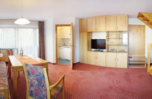 Bad Fuessing Apartment | Dreizimmerappartement (73qm auf zwei Ebenen) mit liebevoller Einrichtung