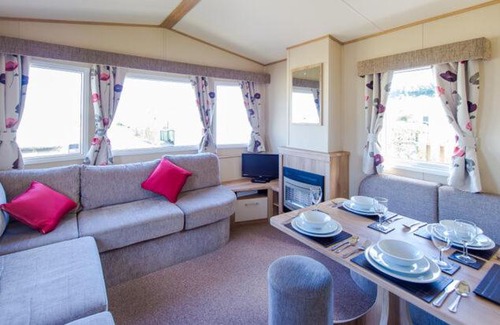 Westleigh Apartment | Driftwood Holiday Park Home