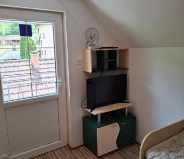 Bajina Basta Apartment | Drinski odmor ,Mima, 1