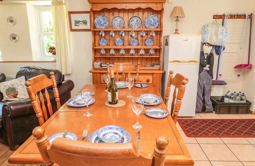 Hallington Cottage | DROVERS REST, family friendly, with a garden in Otterburn