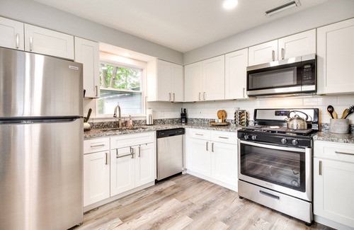 Winter Garden Cottage | Dtwn Winter Garden Home: 12 Mi to Disney!