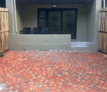 Paarl Cabin | Du Kloof Lodge