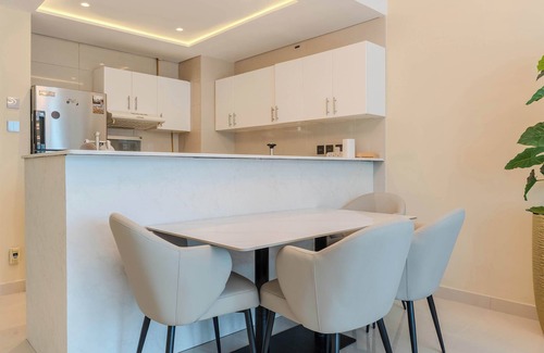 Dubai Marina Apartment | Dubai Marina & JBR, 24/7 Check-in, Ideal for Group