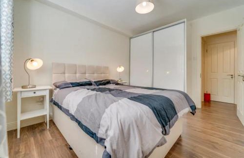 Haroldʼs Cross Apartment | Dublin South Home