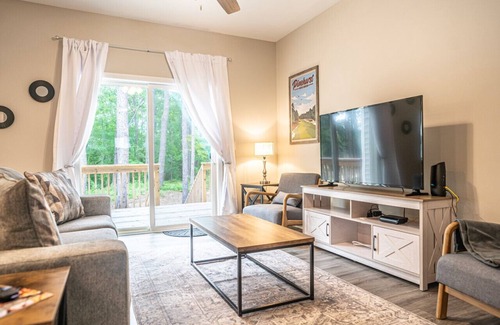 Southern Pines House | Ducks Landing Accommodations at Southern Pines Golf Course