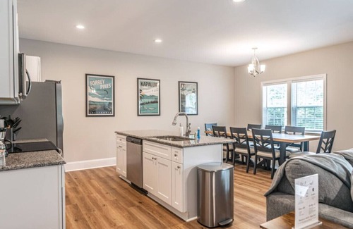 Southern Pines House | Ducks Landing Accommodations at Southern Pines Golf Course