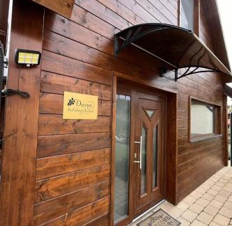 Dunaszentmiklos Villa | Duna Holiday Home