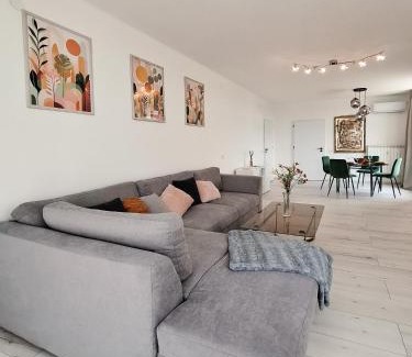 Ujlak Apartment | Duna Panorama -two-bedroom apartment with terrace
