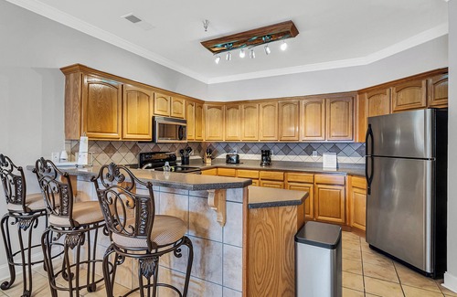 Jasper House | Duncan Bridge Condominium 112