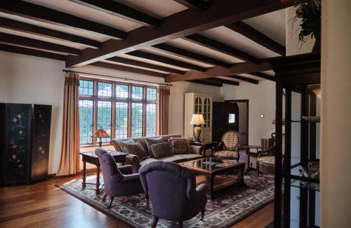 Southern Pines Bed & Breakfast | Duncraig Manor