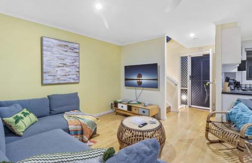 Ocean Grove Apartment | Dune Top Views 400m walk to beach