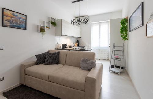 Dergano Apartment | Duomo a 15 minuti di Metro-Suite con Netflix ad Affori M3