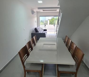 Porto Seguro House | Duplex 3 suítes Ar wifi e vista total da orla