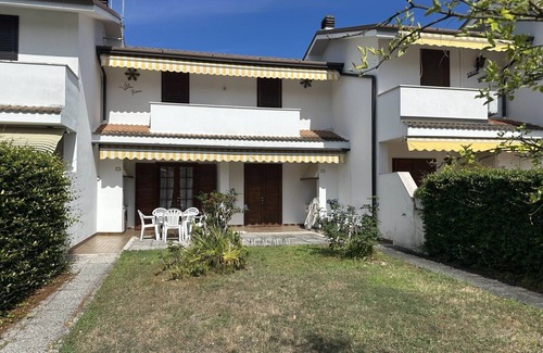 Bibione Apartment | Duplex apartment with WiFi and fireplace