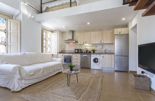 La Trinidad Apartment | Duplex chillout Malaga historic center