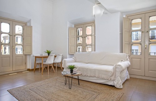 La Trinidad Apartment | Duplex chillout Malaga historic center