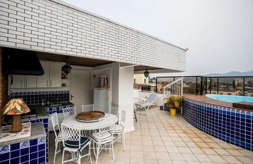 Centro Apartment | Duplex com piscina e área gourmet perto da praia