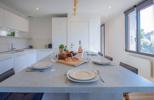 Annecy Apartment | Duplex d'Albigny 3 minutes du lac