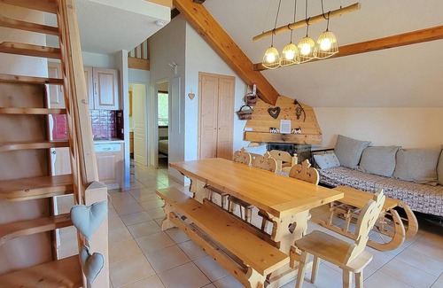 Saint-Michel-de-Chaillol Apartment | Duplex 7 Guests, South Balcony, Fireplace, Free Wifi, Pets Welcome, Saint-Michel-de-Chaillol