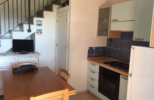 Pirotto Li Frati Villa | Duplex house 120 meters from the beach