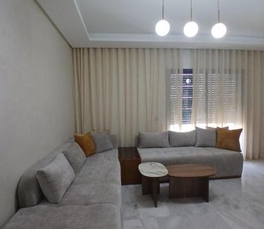 Ain Harrouda Apartment | Duplex Luxe Vue Mer & Piscine à Zenata Eco City