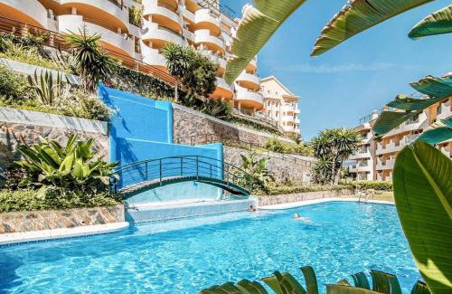 Nueva Andalucia Apartment | DUPLEX PENTHOUSE PUERTO BANUS POOL PADDLE WIFI BBQ