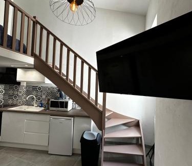 Quartier Administrations Apartment | Duplex proche Arènes