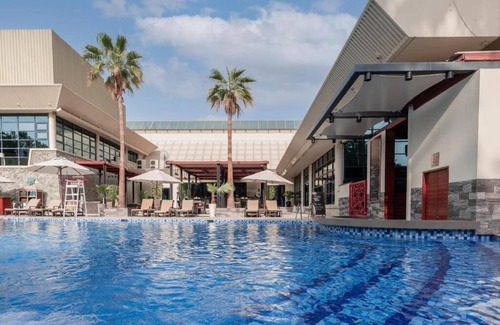 Garhoud House | Duplex Suite Near Aviation Club Garhoud By Luxury Bookings