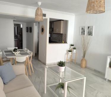 Carihuela Apartment | Duplex Torremolinos Suite